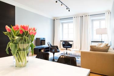 APT 2 salon2